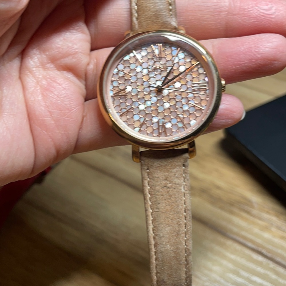 Fossil Women's ES3866 Jacqueline Three-Hand Date Leather Watch – Light Brown